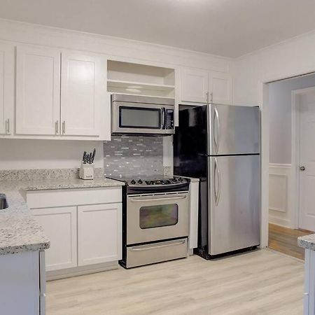Charming Home Near Folly & Downtown Charleston Exterior foto