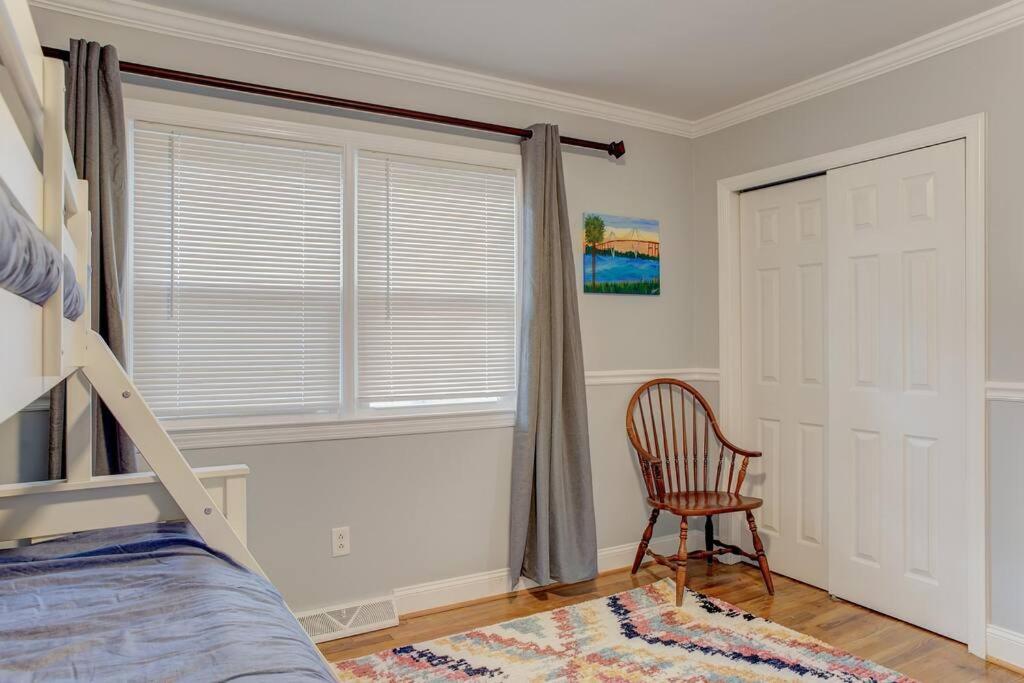 Charming Home Near Folly & Downtown Charleston Exterior foto