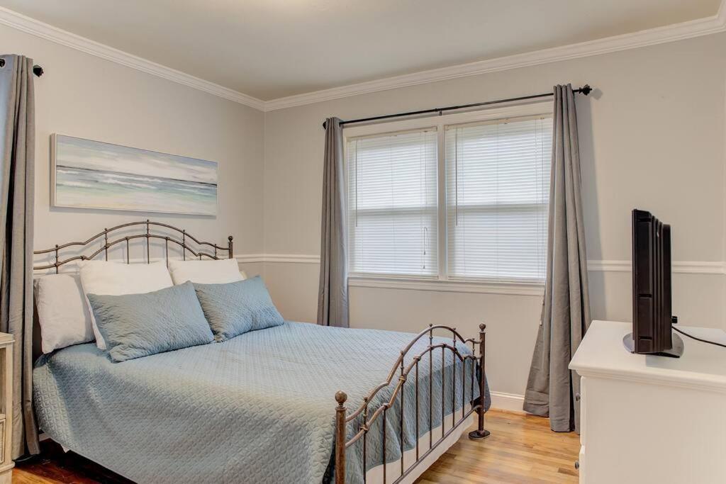 Charming Home Near Folly & Downtown Charleston Exterior foto
