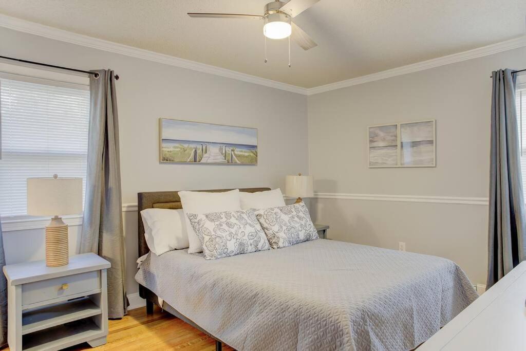 Charming Home Near Folly & Downtown Charleston Exterior foto